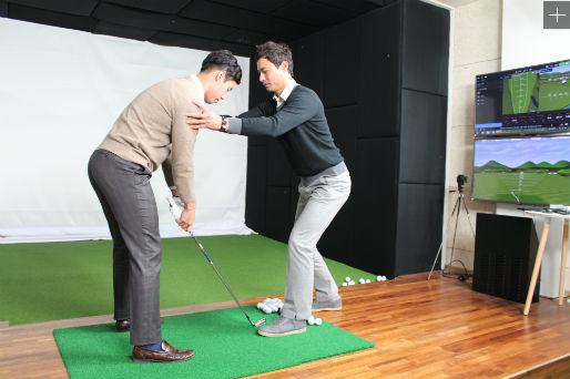 장기 불황 속 VVIP 골프 마케팅 극소수 상류층만 모십니다!